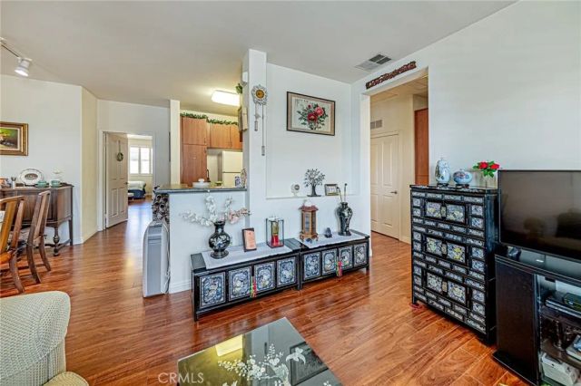 735 Francesca 202, Walnut, CA 91789