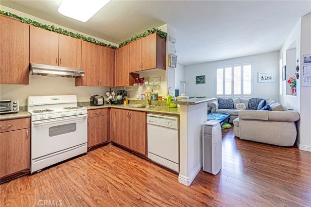 735 Francesca 202, Walnut, CA 91789