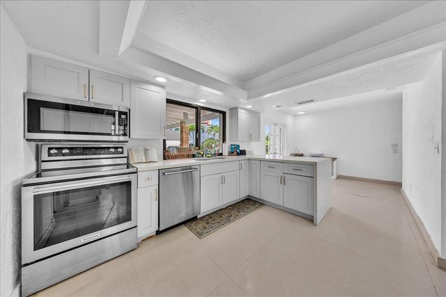 5901 SW 136th Street, Pinecrest, FL 33156