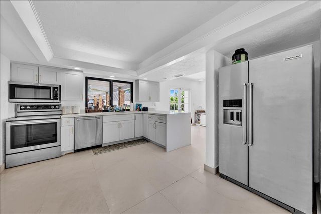 5901 SW 136th Street, Pinecrest, FL 33156