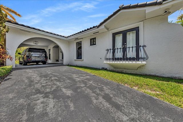5901 SW 136th Street, Pinecrest, FL 33156