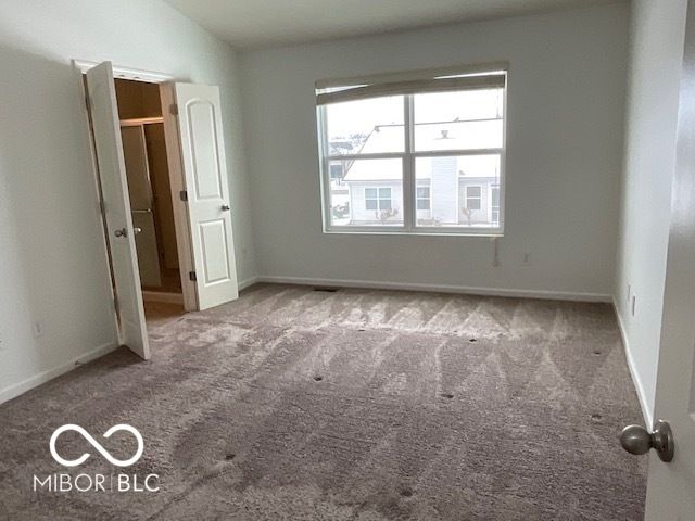 5573 Newport Avenue, Indianapolis, IN 46234