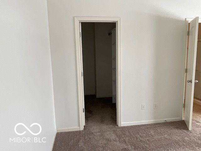 5573 Newport Avenue, Indianapolis, IN 46234