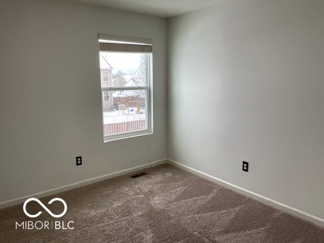 5573 Newport Avenue, Indianapolis, IN 46234