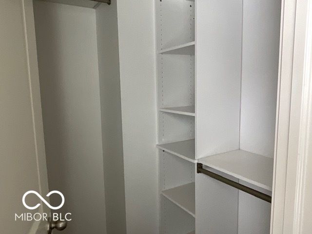 5573 Newport Avenue, Indianapolis, IN 46234