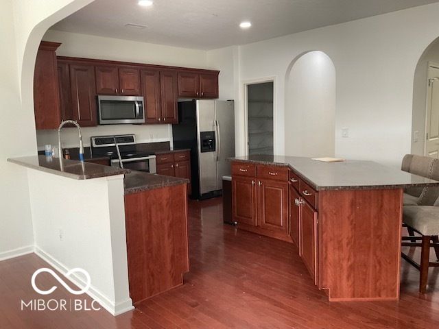 5573 Newport Avenue, Indianapolis, IN 46234