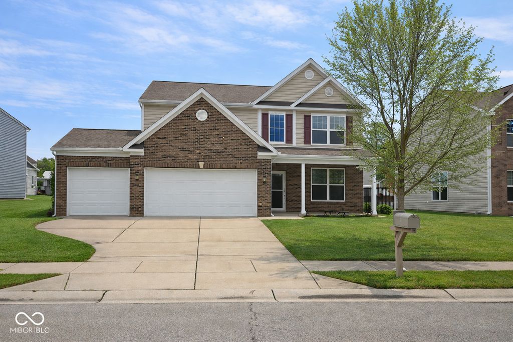 5573 Newport Avenue, Indianapolis, IN 46234