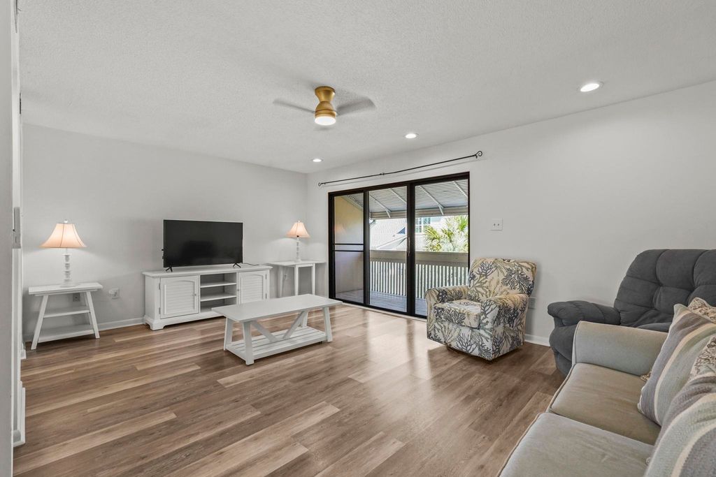 1000 11th Ave N Apt 128, North Myrtle Beach, SC 29582 — photo 3