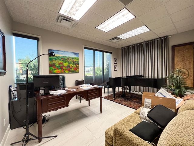 201 S 19th Street Suite A, Rogers, AR 72758