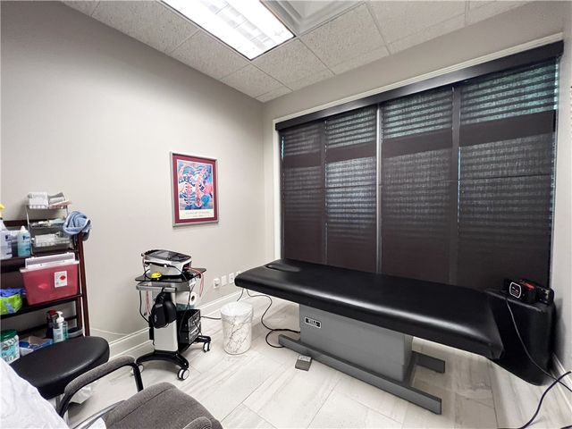 201 S 19th Street Suite A, Rogers, AR 72758