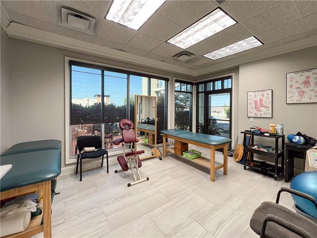 201 S 19th Street Suite A, Rogers, AR 72758