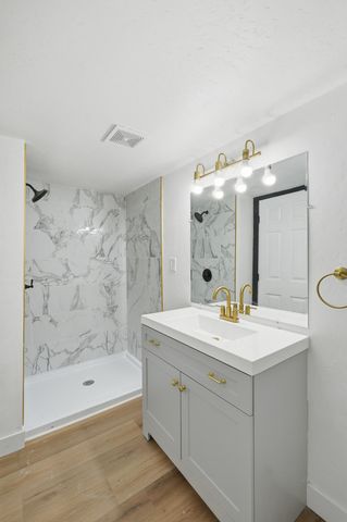 15080 Water Avenue, Visalia, CA 93292