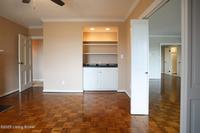 5100 US Hwy 42 1234, Louisville, KY 40241