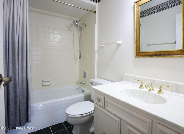 5100 US Hwy 42 1234, Louisville, KY 40241