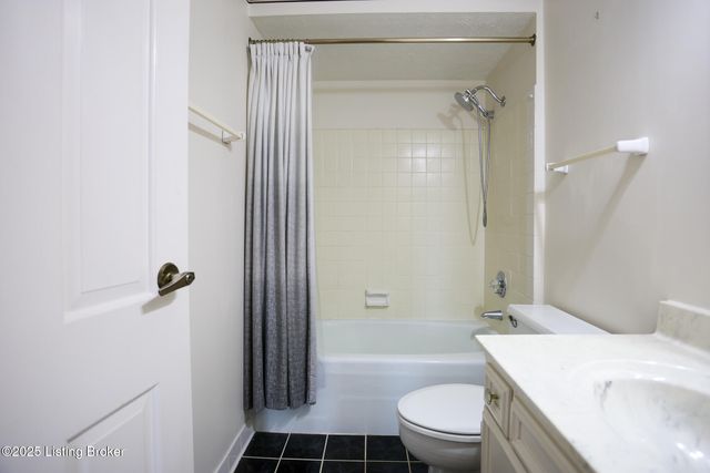 5100 US Hwy 42 1234, Louisville, KY 40241