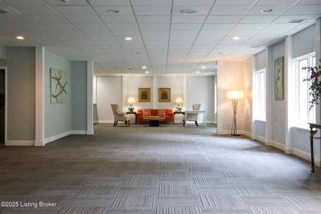 5100 US Hwy 42 1234, Louisville, KY 40241