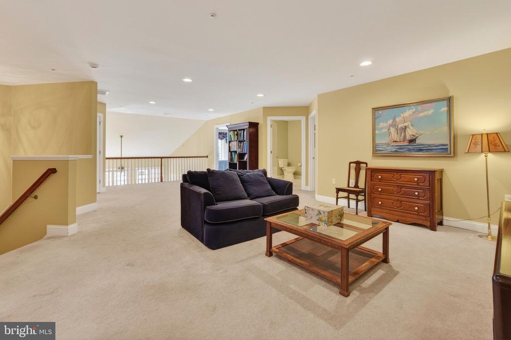 Image 32 of property listing at 10776 MCGREGOR DR, Columbia, MD 21044