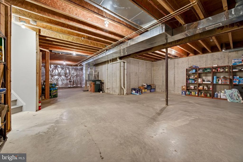 Image 46 of property listing at 10776 MCGREGOR DR, Columbia, MD 21044