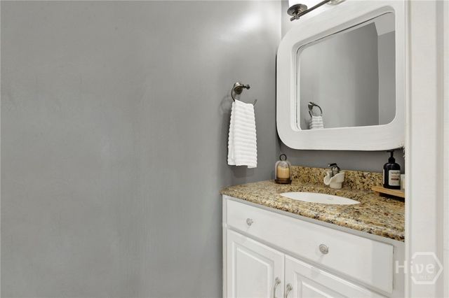 6 Turnbull Lane, Savannah, GA 31410