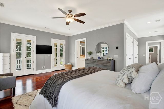 6 Turnbull Lane, Savannah, GA 31410