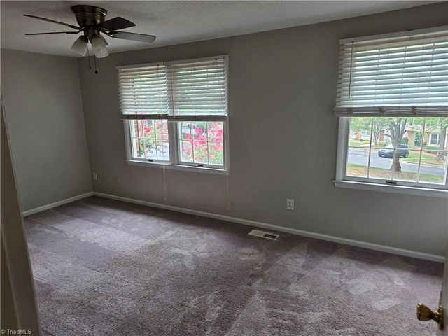 5510 Richland Street C, Greensboro, NC 27409