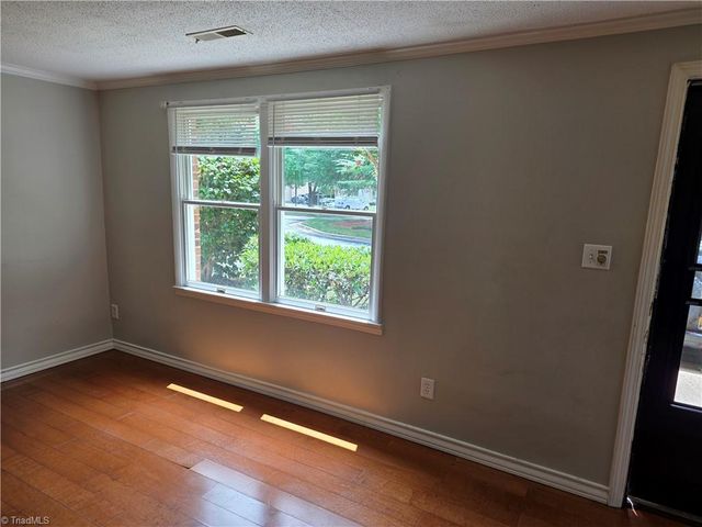 5510 Richland Street C, Greensboro, NC 27409