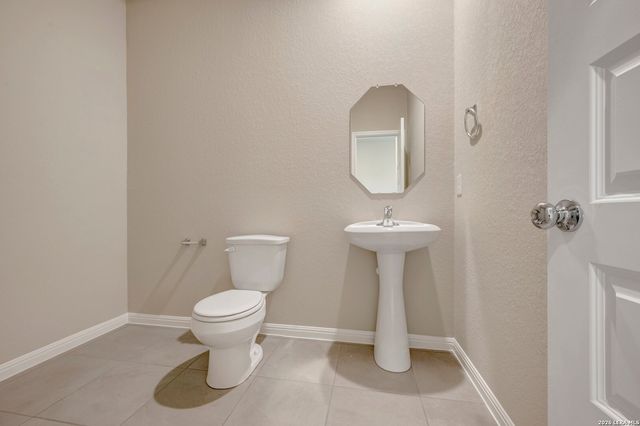 6212 Medina Oasis, San Antonio, TX 78245