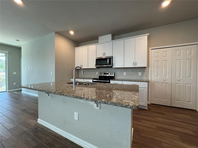 2325 MYSTIC MAZE LANE, Minneola, FL 34715