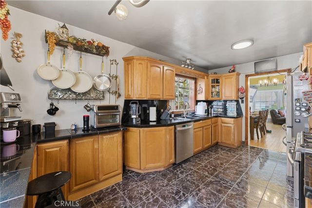 274 E 65th, Long Beach, CA 90805