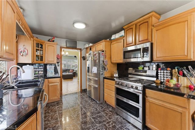 274 E 65th, Long Beach, CA 90805