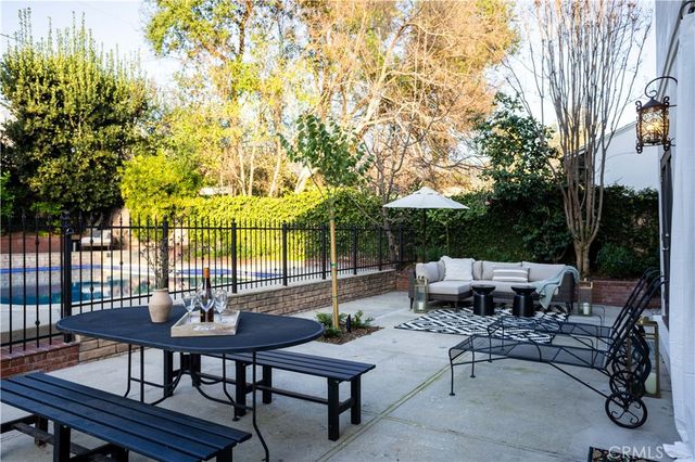 1299 Boston, Altadena, CA 91001