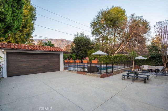 1299 Boston, Altadena, CA 91001