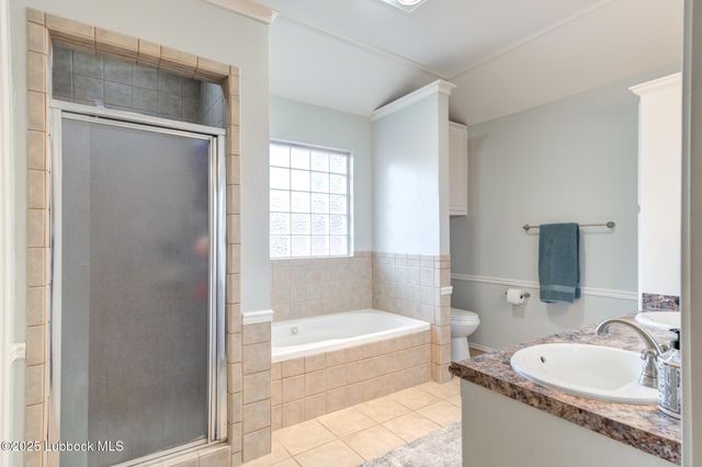 144 N Utica Avenue, Lubbock, TX 79416