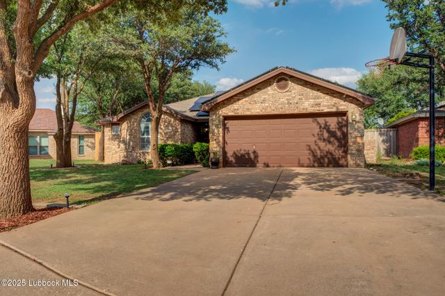 144 N Utica Avenue, Lubbock, TX 79416