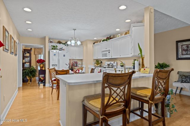 129 Hidden Pond Drive, New Bern, NC 28562