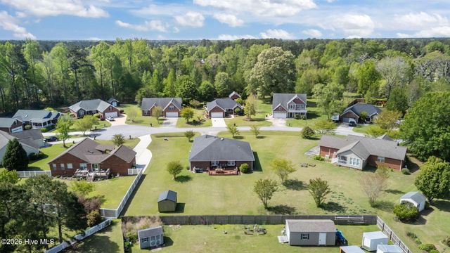 129 Hidden Pond Drive, New Bern, NC 28562