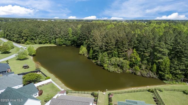 129 Hidden Pond Drive, New Bern, NC 28562