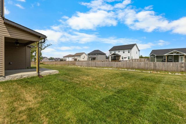 341 Galway Dr, Clarksville, TN 37042