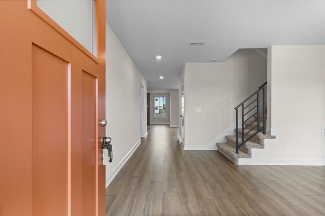 341 Galway Dr, Clarksville, TN 37042