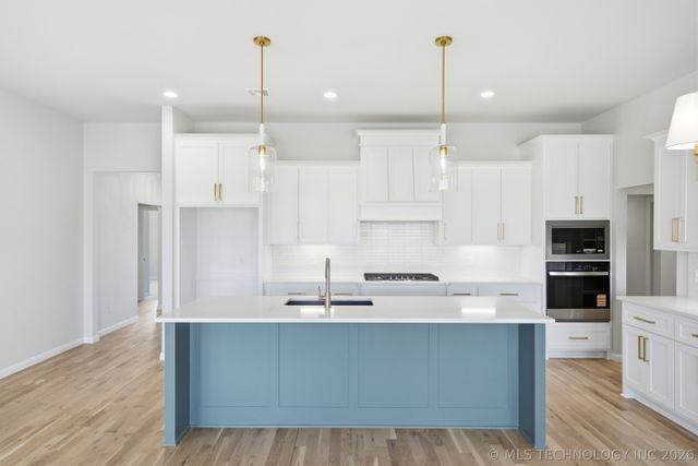 10639 S 233rd East Avenue S, Broken Arrow, OK 74014