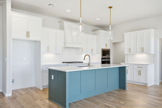 10639 S 233rd East Avenue S, Broken Arrow, OK 74014