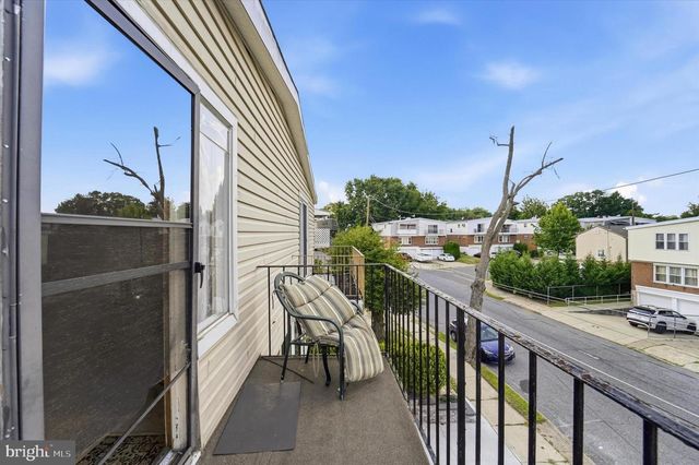 498 AVON ST, Philadelphia, PA 19116