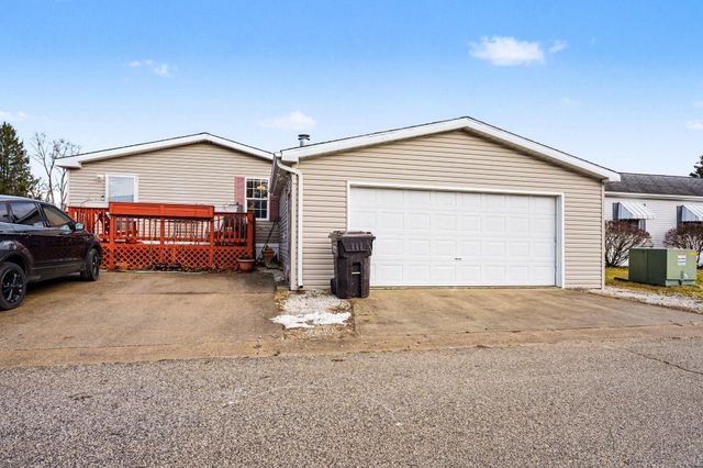 2006 Ontario Road 141, Niles, MI 49120