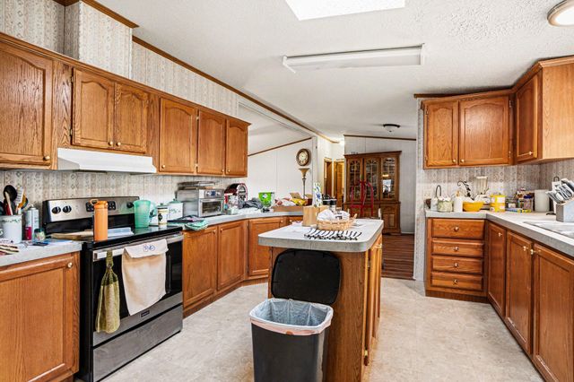 2006 Ontario Road 141, Niles, MI 49120