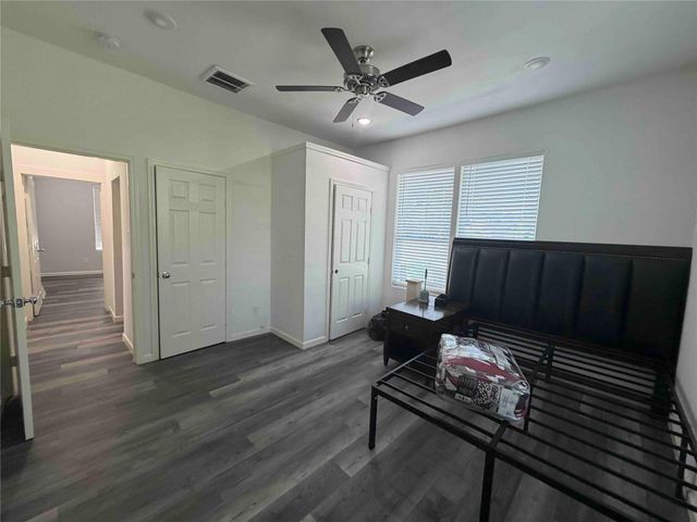 2404 Burkett Street, Houston, TX 77004