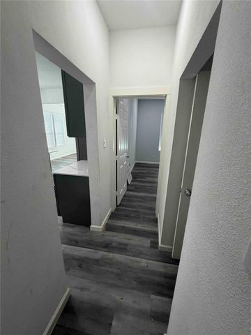 2404 Burkett Street, Houston, TX 77004