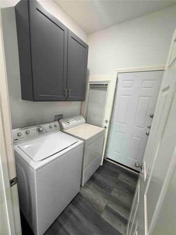 2404 Burkett Street, Houston, TX 77004