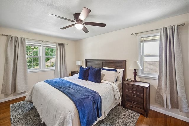 2710 48th Place, Des Moines, IA 50310