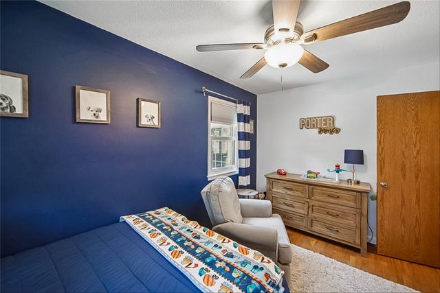 2710 48th Place, Des Moines, IA 50310
