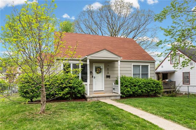618 Dixie Street, Liberty, MO 64068